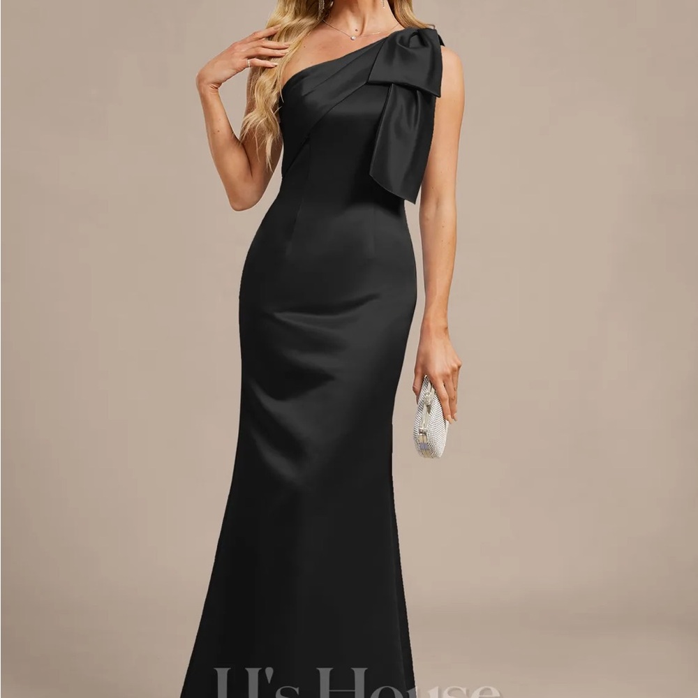JJs House Black One-Shoulder Evening Gown with Bow Detail